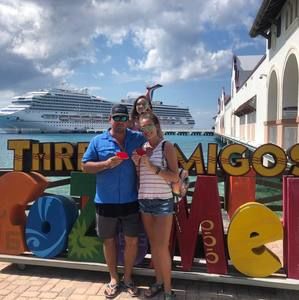 Meet your Posher, Tyler